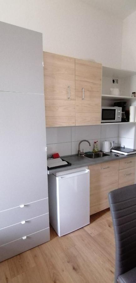 Luna Apartments Wina Bagian luar foto