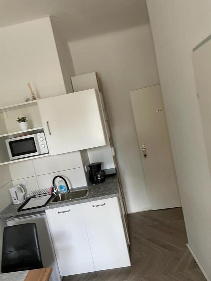 Luna Apartments Wina Bagian luar foto