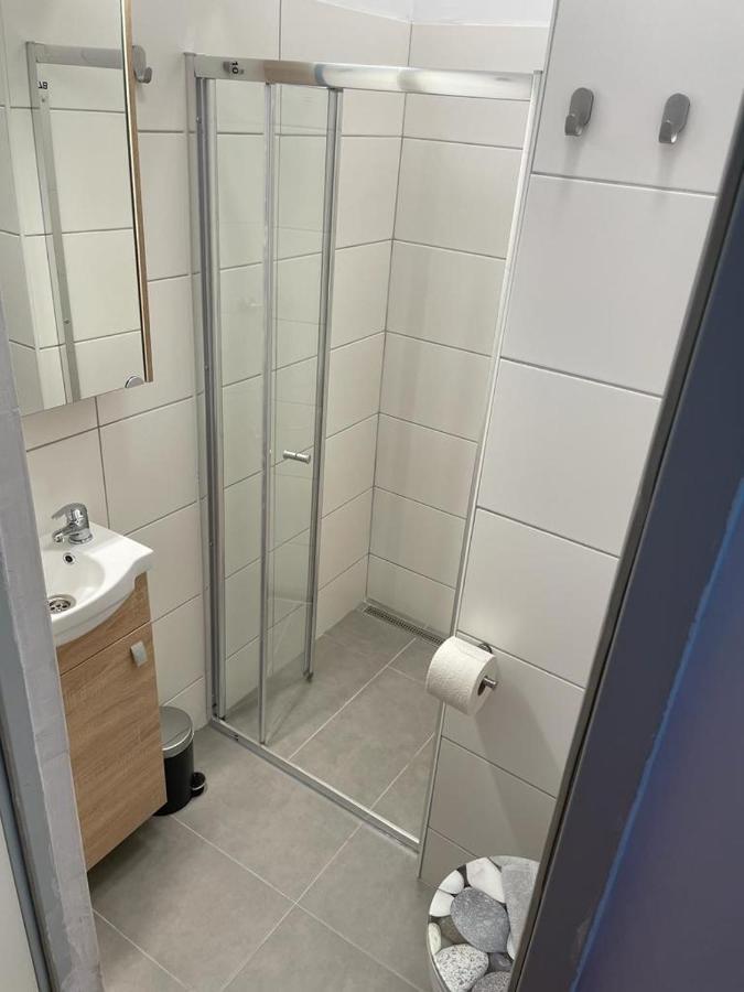 Luna Apartments Wina Bagian luar foto